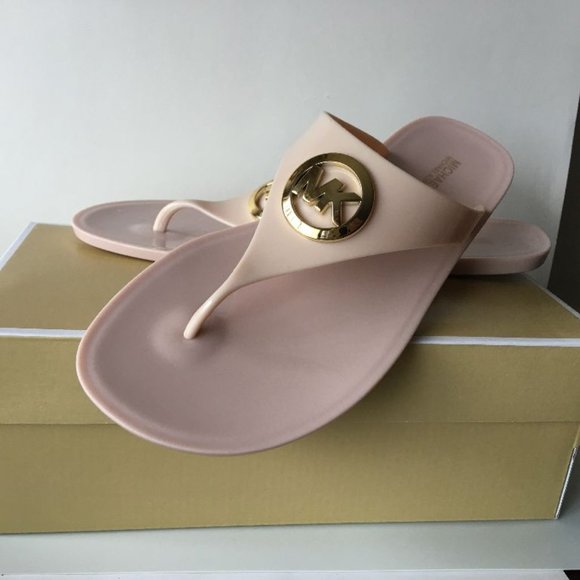 NEW Michael Kors Lillie Jelly Thong Flip Flop Sandals Size 9 - Picture 2 of 3